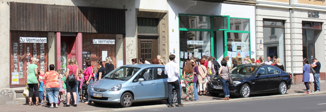 Space Pioneers Gohlis, Exhibition Opening at Georg-Schumann-Street, ©GfZK, 2012