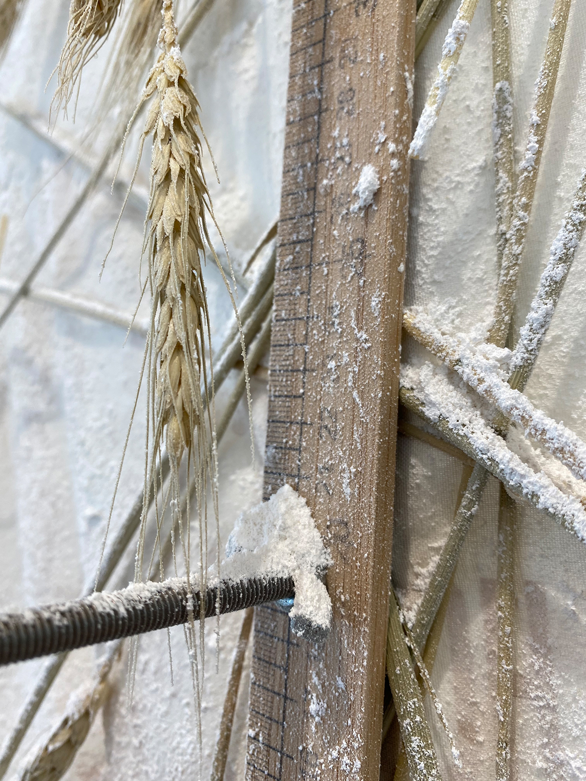 Chan Yuk-keung, details of Vertical Rye Field, 2021 (A recreation of 1996 original),  Mixed media, Photograph by Hong Kong Museum of Art ©HKMoA